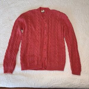 Vtg. 60’s Girls’/Women’s S Cardigan Sweater McMullen Wool Coral Pink Cable Knit